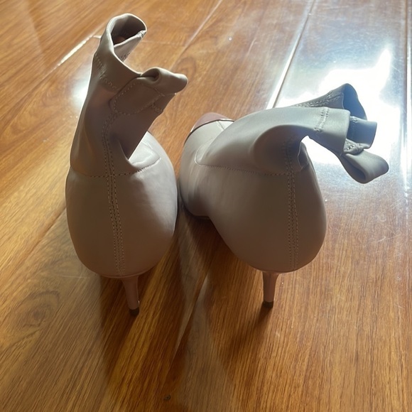 EUC Nanette lepton womens heels size 8.5​​​​​​​​ - Picture 6 of 9